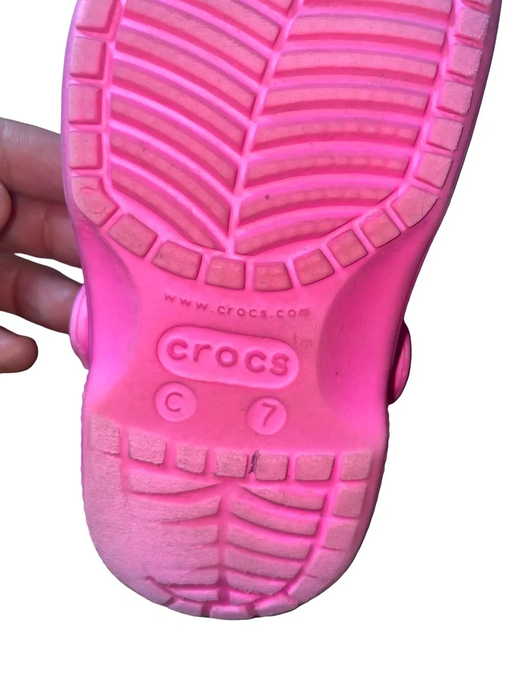 Crocs Kids Classic Clog Bright Pink Slip On Shoes Water Shoes size 7
